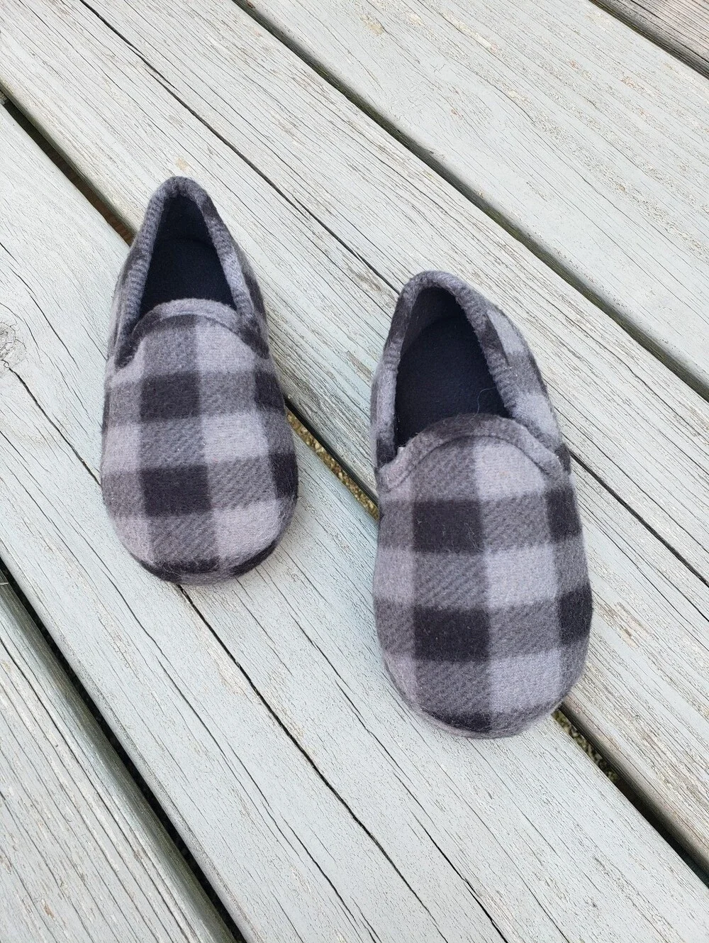 Wonder Nation Buffalo Print Kid's Slippers Size 7/8